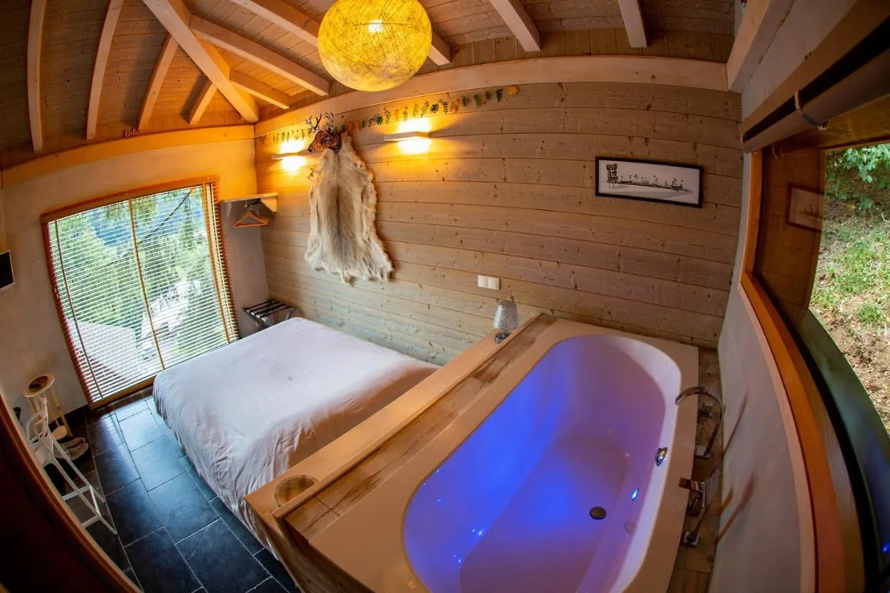 Chalet Dans Les Arbres Saint-Jean-dʼAulps